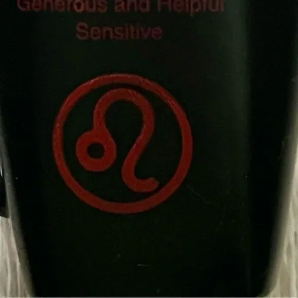 LEO Zodiac Lion Astrology Black Red Mug with Large Red Leo Design Like New - Picture 4 of 9